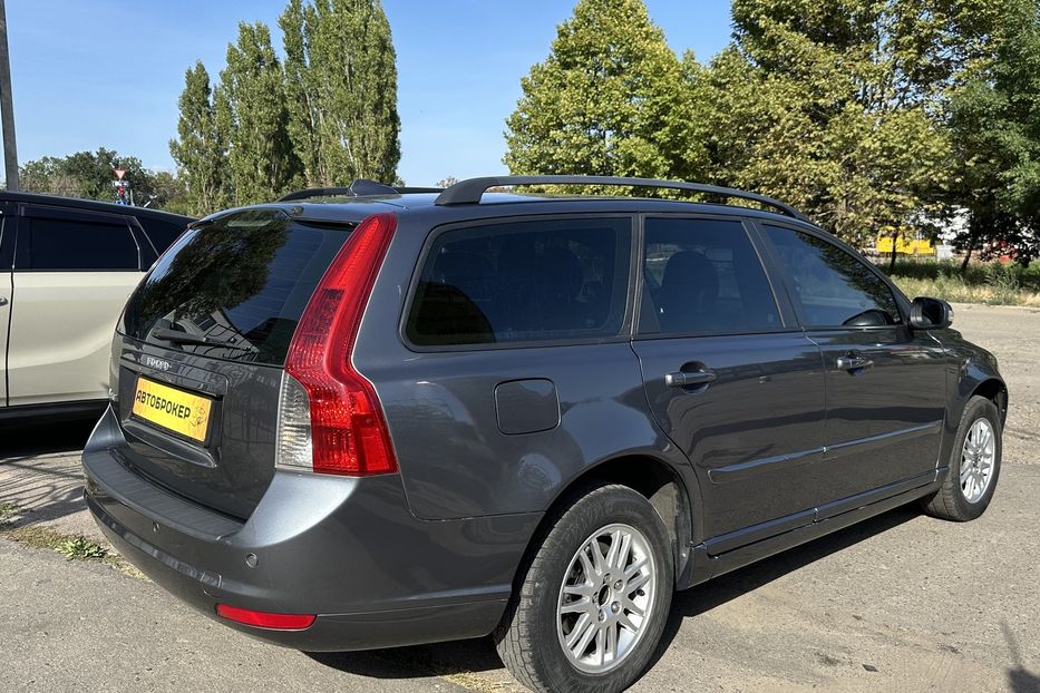 Продам Volvo V50 TDI Full 2008 года в Николаеве