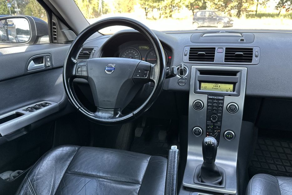 Продам Volvo V50 TDI Full 2008 года в Николаеве