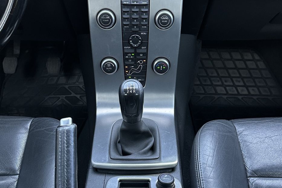 Продам Volvo V50 TDI Full 2008 года в Николаеве