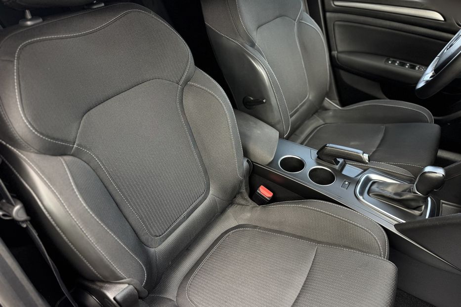 Продам Renault Megane IV FL COMIS 2021 года в г. Умань, Черкасская область