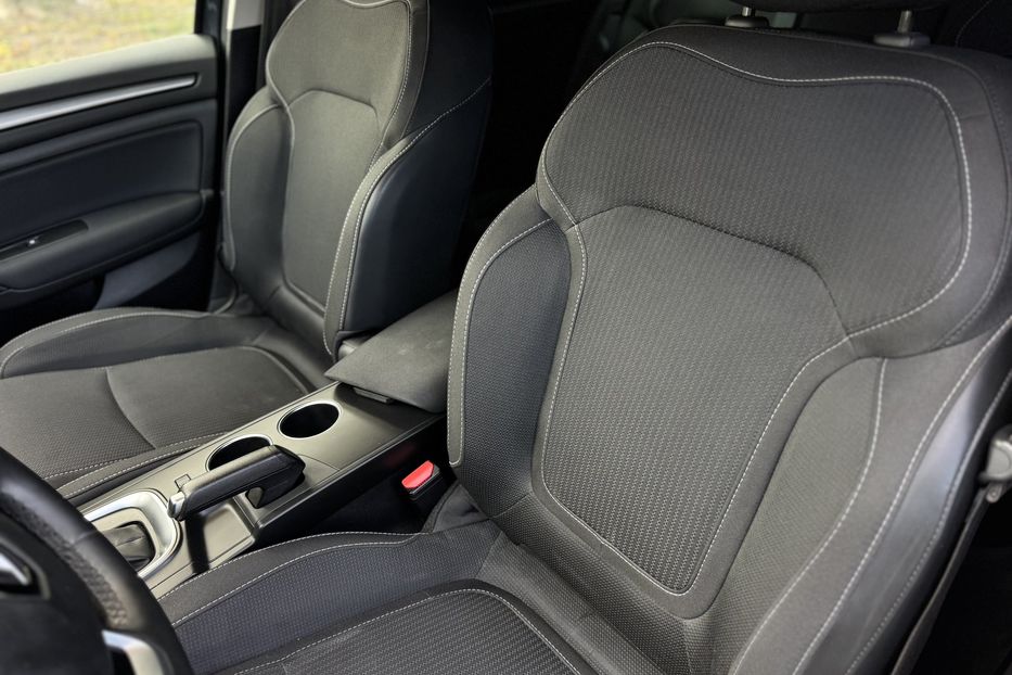 Продам Renault Megane IV FL COMIS 2021 года в г. Умань, Черкасская область