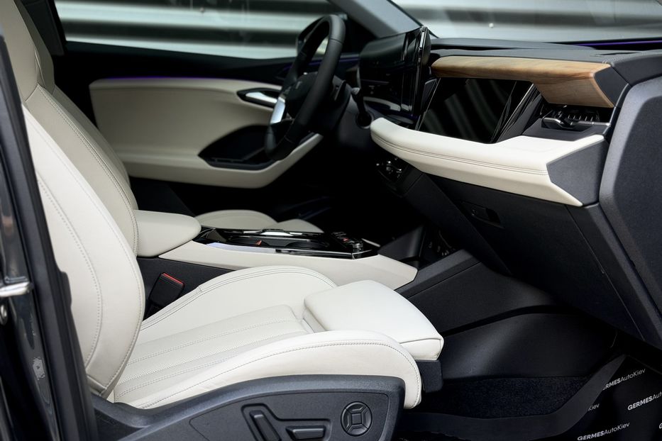 Продам Audi E-Tron Q6 Prestige Quattro 2025 года в Киеве