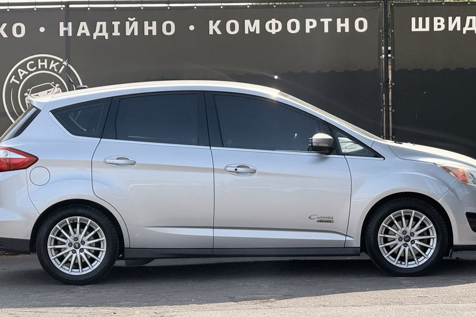 Продам Ford C-Max 2.0 PHEV CVT (180 к.с.)   2015 года в Киеве