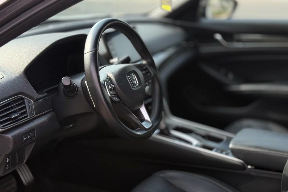 Продам Honda Accord 2018 года в Днепре
