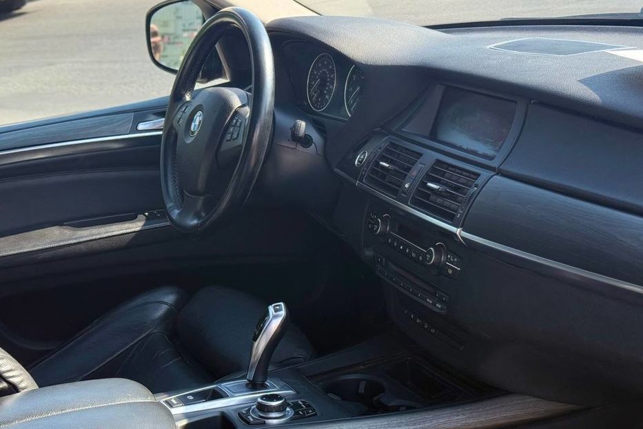 Продам BMW X5 2013 года в Днепре