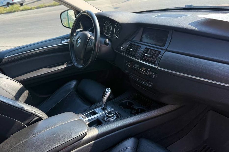 Продам BMW X5 2013 года в Днепре