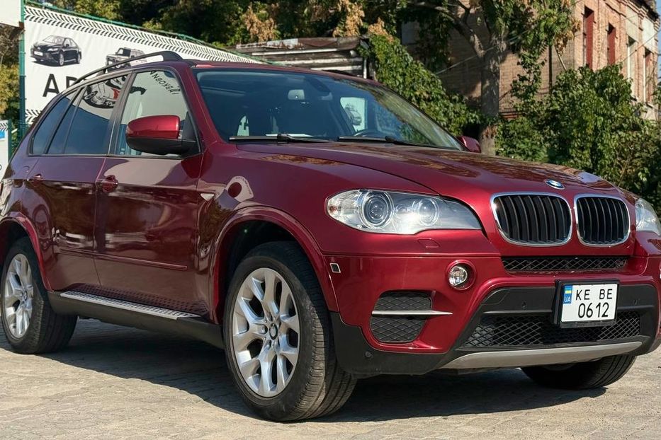 Продам BMW X5 2013 года в Днепре