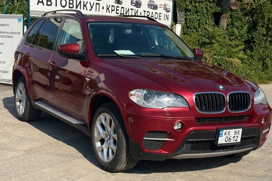 Продам BMW X5 2013 года в Днепре