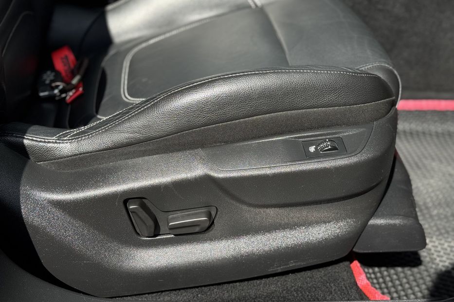 Продам Citroen DS5 COMIS  2013 года в г. Умань, Черкасская область
