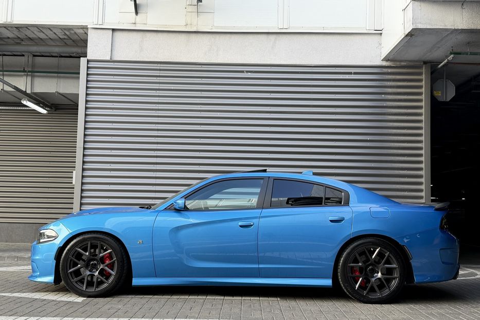 Продам Dodge Charger Scat Pack 392 Hemi AT 2015 года в Киеве