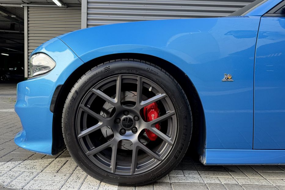 Продам Dodge Charger Scat Pack 392 Hemi AT 2015 года в Киеве