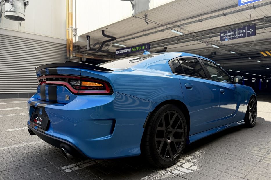Продам Dodge Charger Scat Pack 392 Hemi AT 2015 года в Киеве