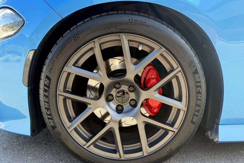 Продам Dodge Charger Scat Pack 392 Hemi AT 2015 года в Киеве