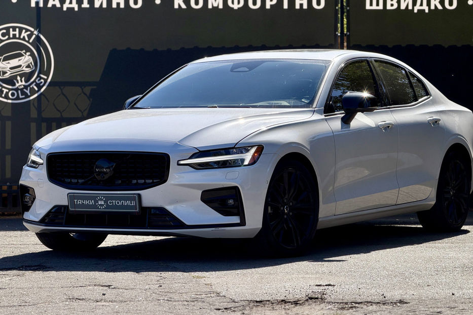 Продам Volvo S60 B5 2.0 AT (250 к.с.) MHEV   2023 года в Киеве