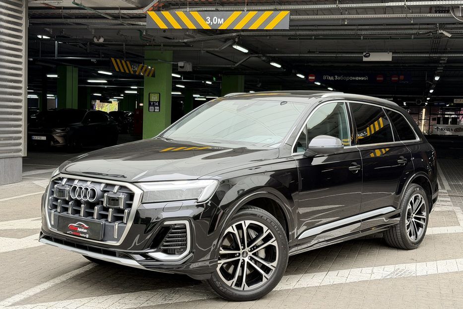 Продам Audi Q7 55 TFSi Quattro Premium Plus 2024 года в Киеве