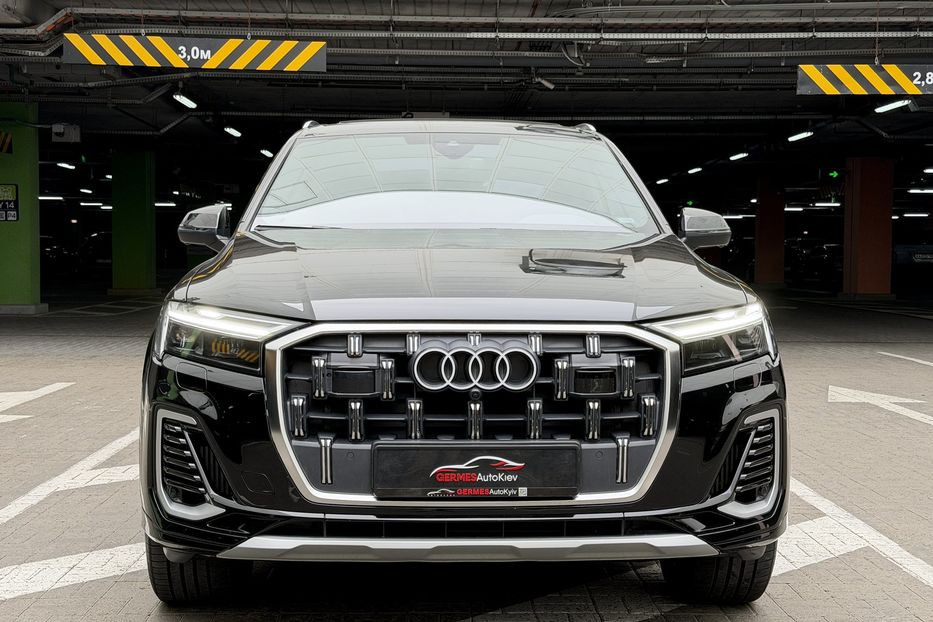Продам Audi Q7 55 TFSi Quattro Premium Plus 2024 года в Киеве