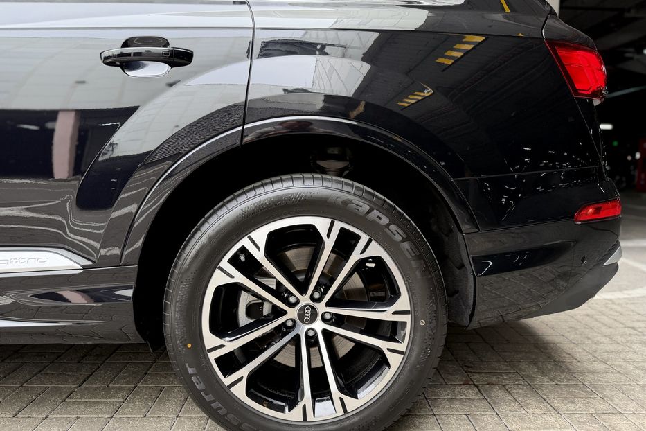 Продам Audi Q7 55 TFSi Quattro Premium Plus 2024 года в Киеве