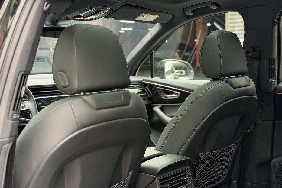 Продам Audi Q7 55 TFSi Quattro Premium Plus 2024 года в Киеве