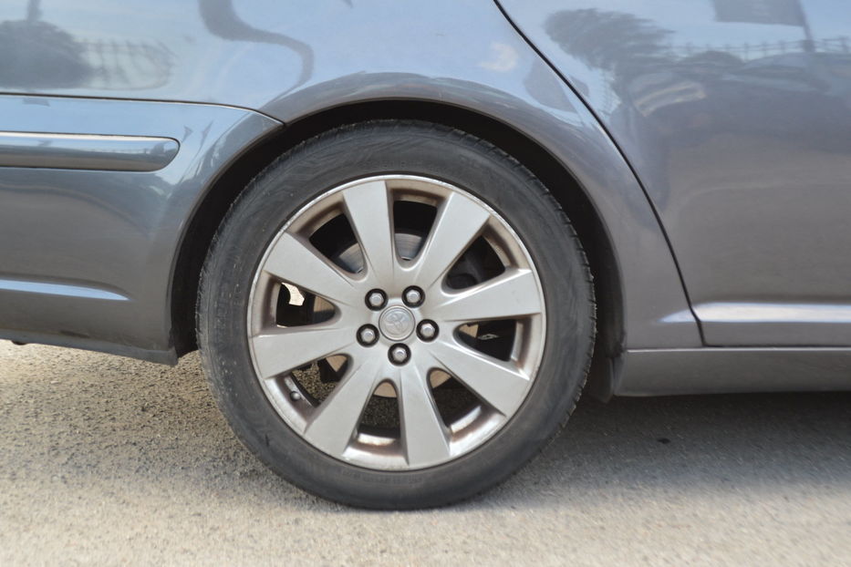 Продам Toyota Avensis 2007 года в Одессе