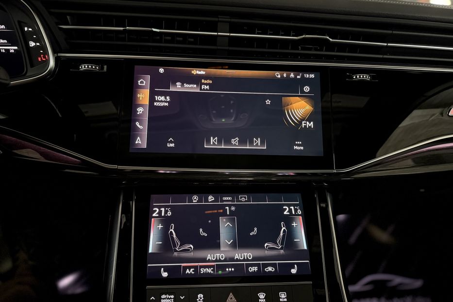 Продам Audi Q7 55 TFSi Quattro Premium Plus 2024 года в Киеве