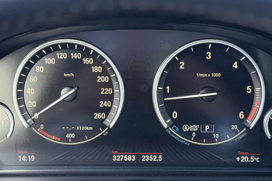 Продам BMW 530 530d  AT (258 к.с.) xDrive 2016 года в Киеве