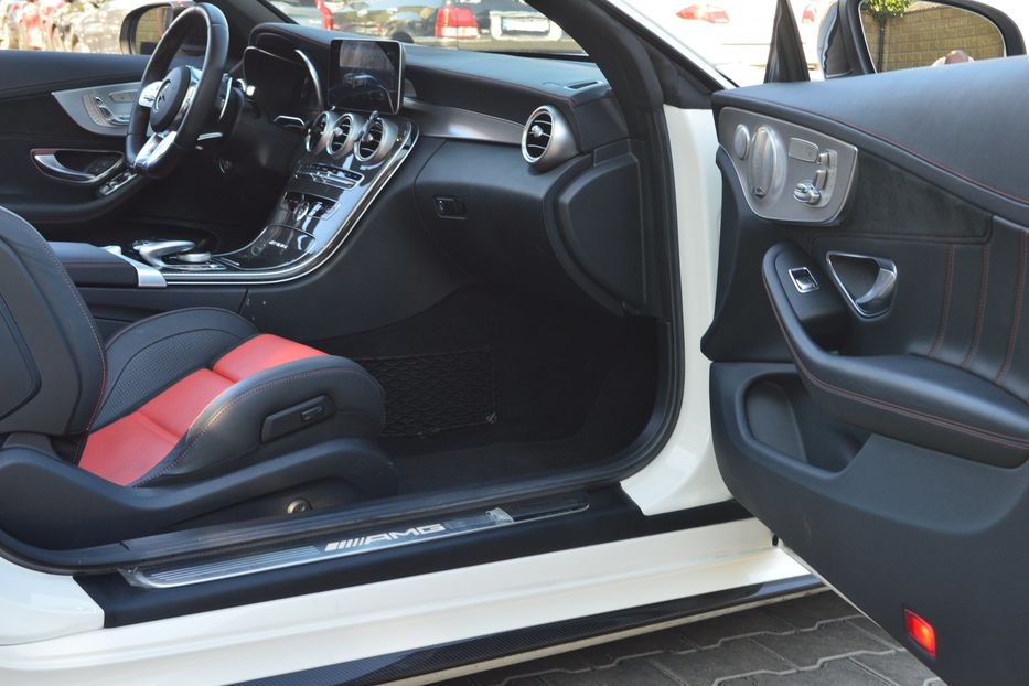 Продам Mercedes-Benz C-Class с63 2019 года в Одессе