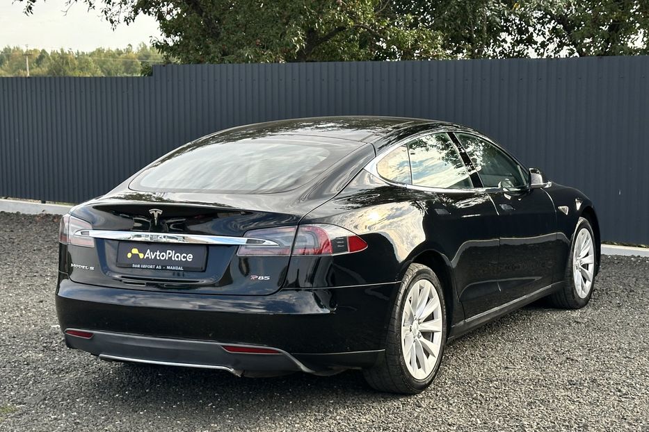 Продам Tesla Model S 2014 года в Луцке