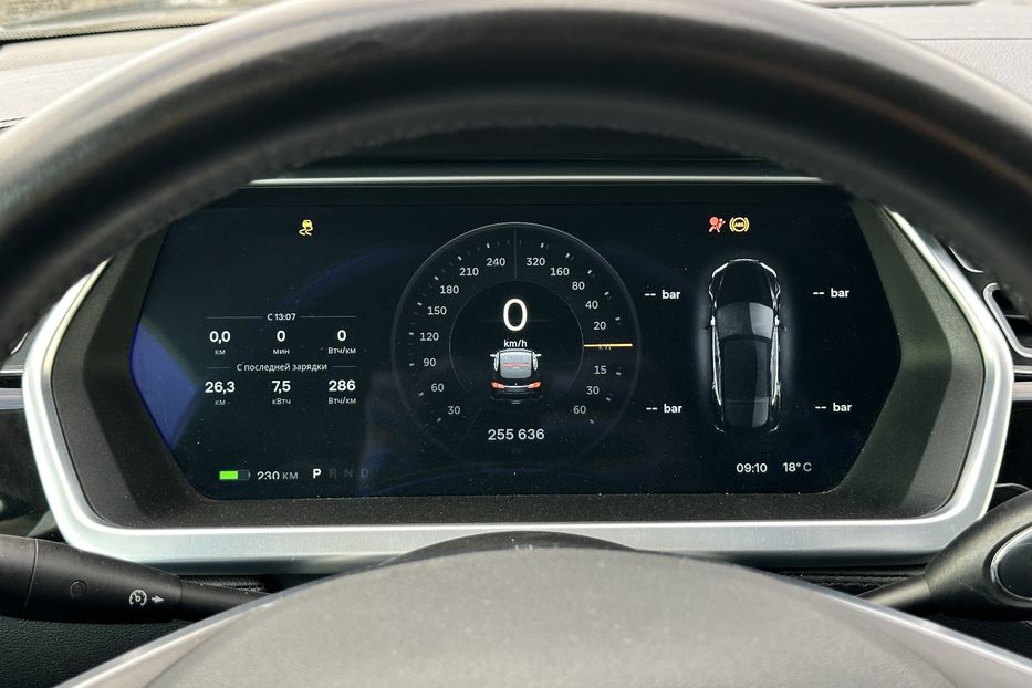 Продам Tesla Model S 2014 года в Луцке