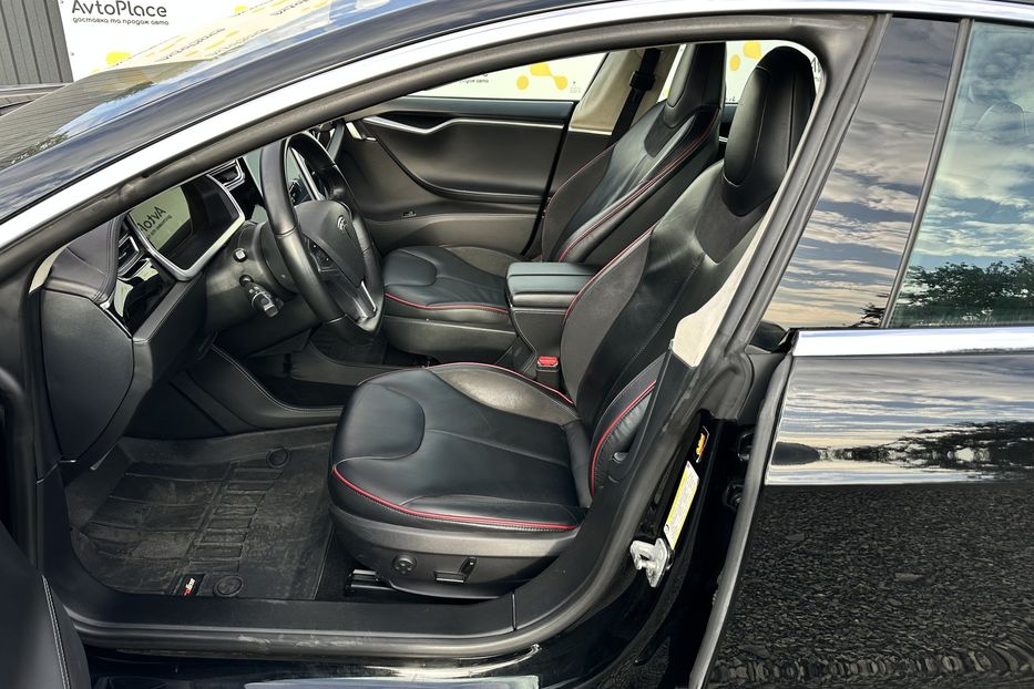 Продам Tesla Model S 2014 года в Луцке