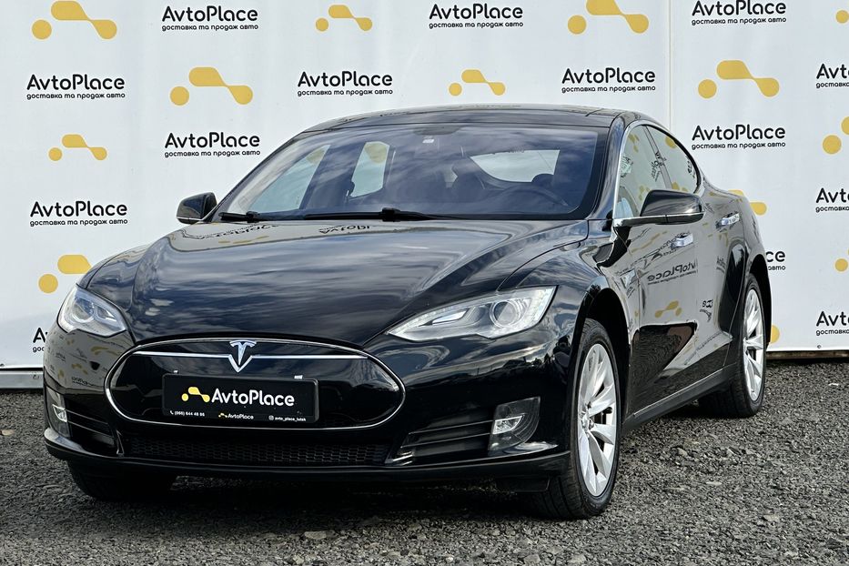 Продам Tesla Model S 2014 года в Луцке