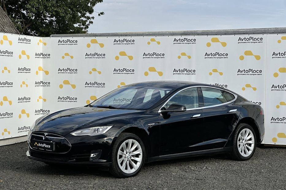 Продам Tesla Model S 2014 года в Луцке