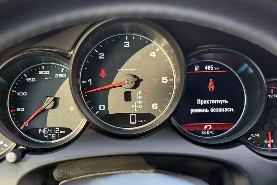 Продам Porsche Cayenne Platinum Edition 2015 года в Киеве