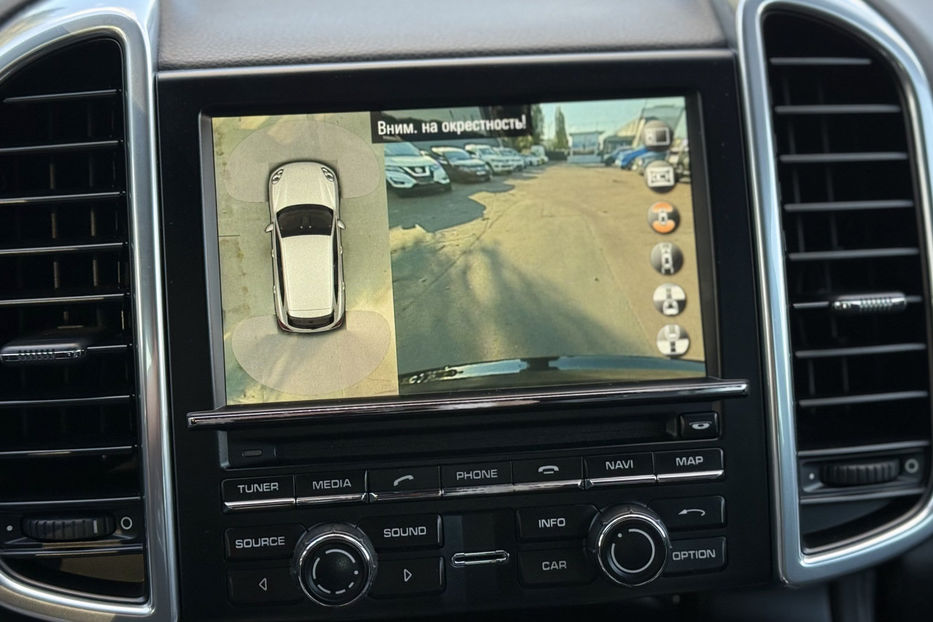 Продам Porsche Cayenne Platinum Edition 2015 года в Киеве
