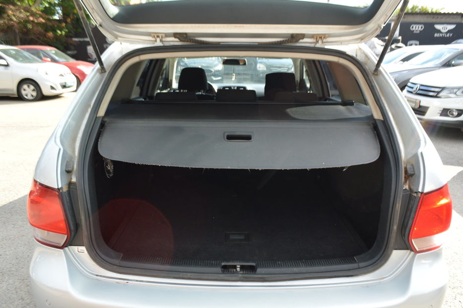 Продам Volkswagen Golf  Sportsvan 2010 года в Одессе