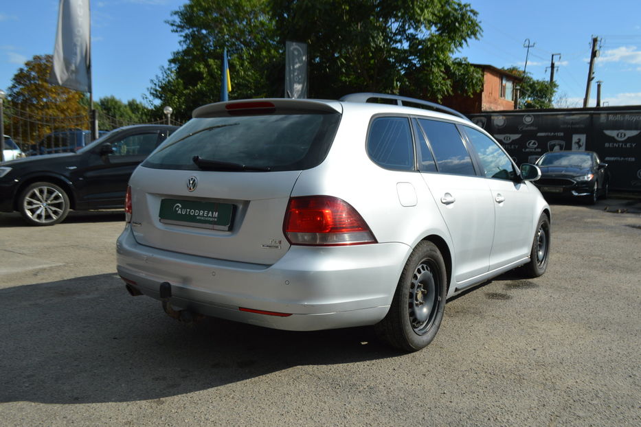 Продам Volkswagen Golf  Sportsvan 2010 года в Одессе