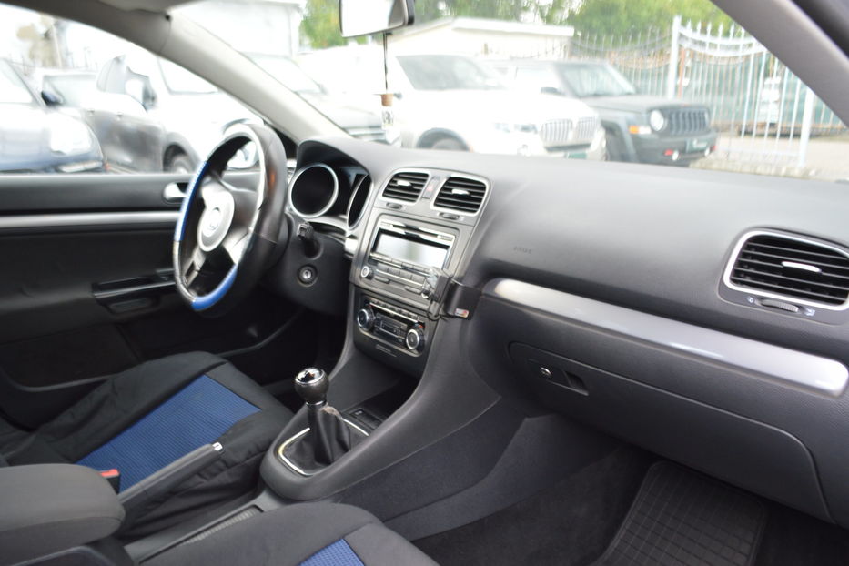 Продам Volkswagen Golf  Sportsvan 2010 года в Одессе