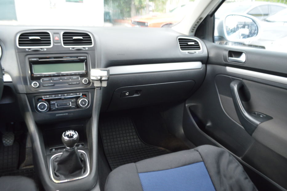 Продам Volkswagen Golf  Sportsvan 2010 года в Одессе