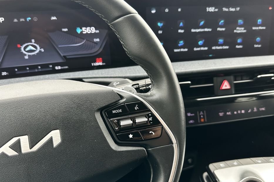 Продам Kia EV6 77 квт 2024 года в Луцке