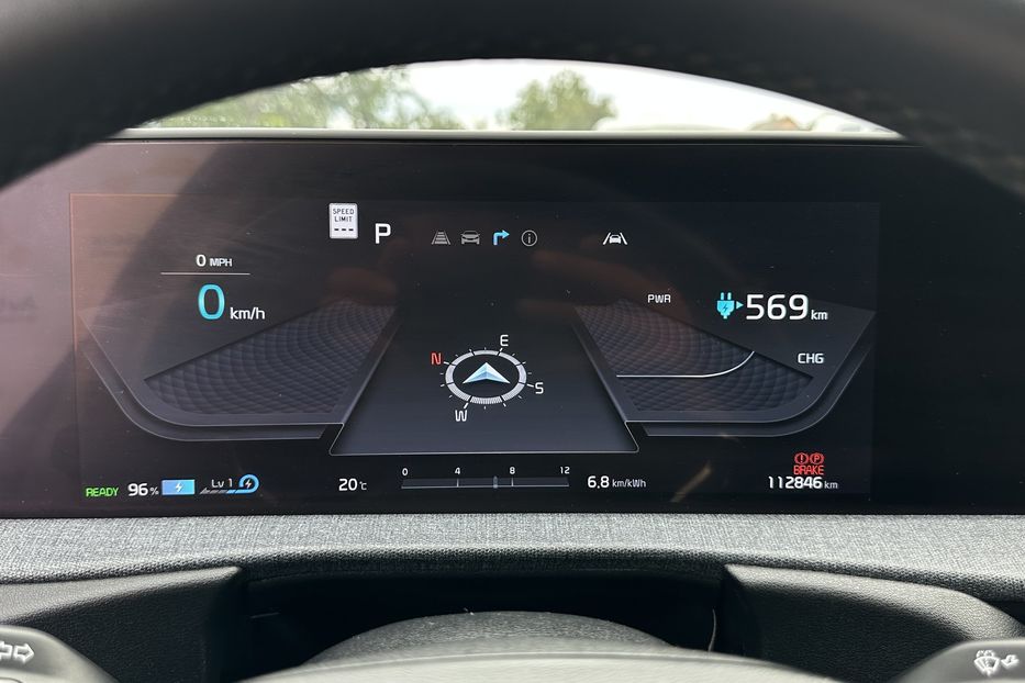Продам Kia EV6 77 квт 2024 года в Луцке
