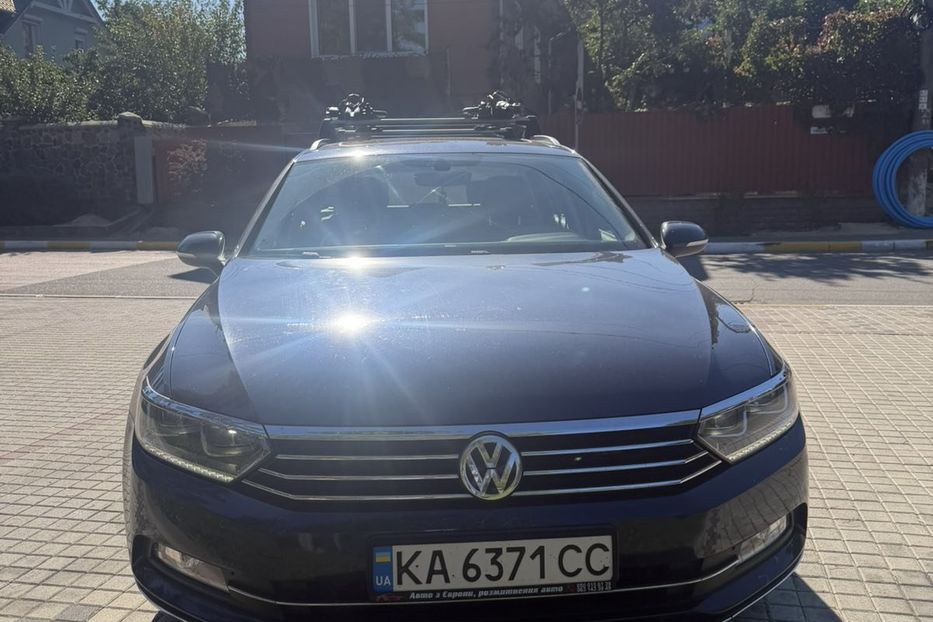 Продам Volkswagen Passat B8 Highline 2015 года в Киеве