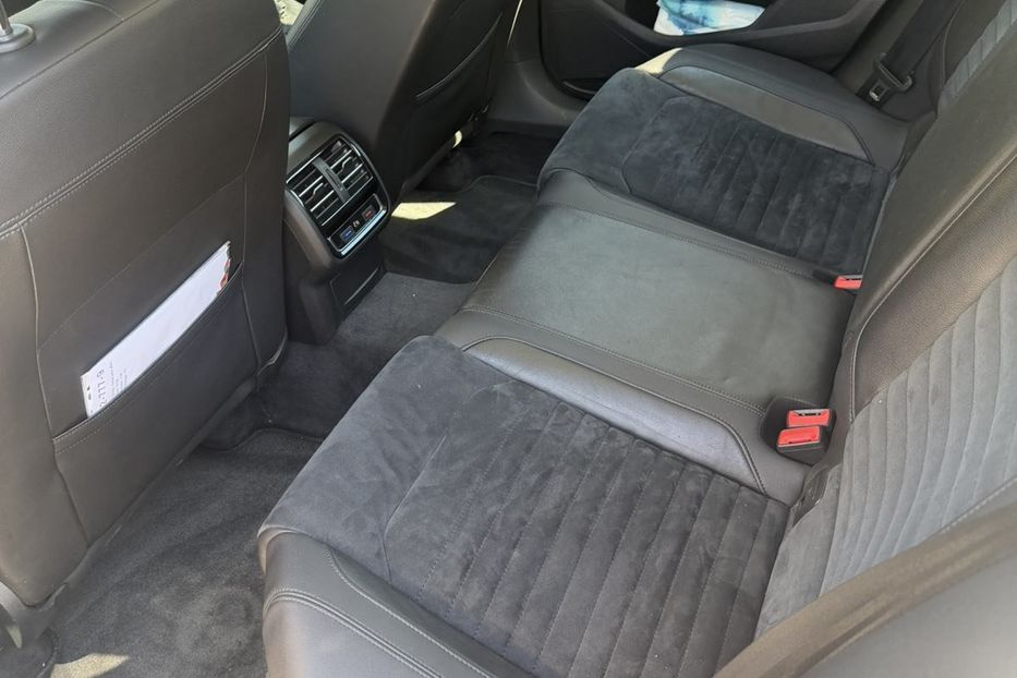Продам Volkswagen Passat B8 Highline 2015 года в Киеве