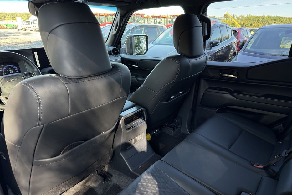 Продам Toyota Land Cruiser Prado 250 2025 года в г. Умань, Черкасская область