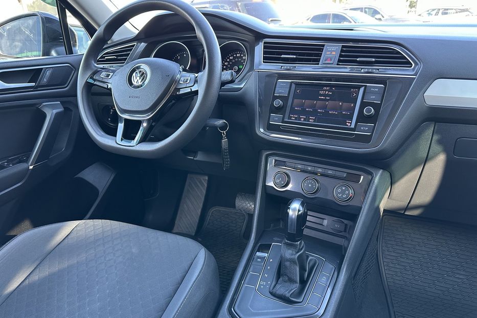 Продам Volkswagen Tiguan 2017 года в Киеве
