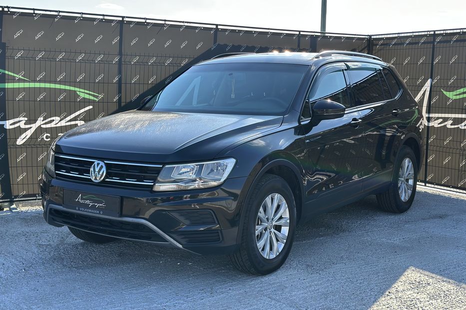 Продам Volkswagen Tiguan 2017 года в Киеве