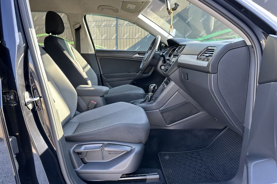 Продам Volkswagen Tiguan 2017 года в Киеве