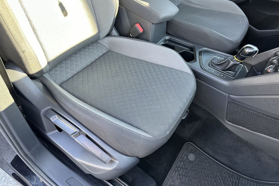 Продам Volkswagen Tiguan 2017 года в Киеве