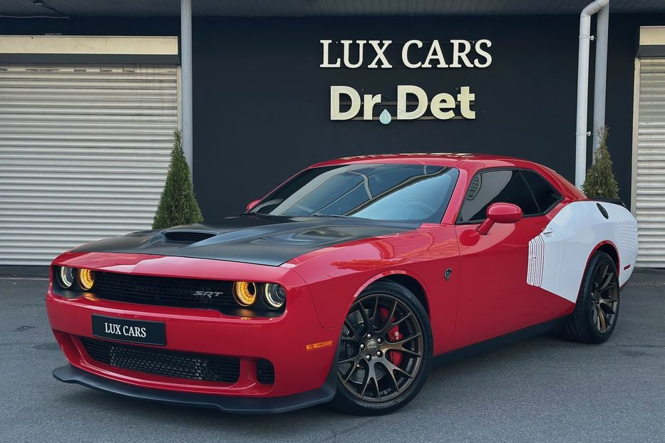 Продам Dodge Challenger SRT Hellcat 2016 года в Киеве