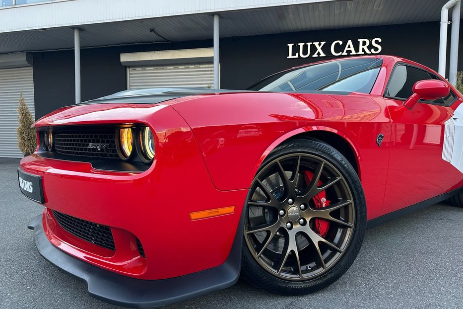 Продам Dodge Challenger SRT Hellcat 2016 года в Киеве