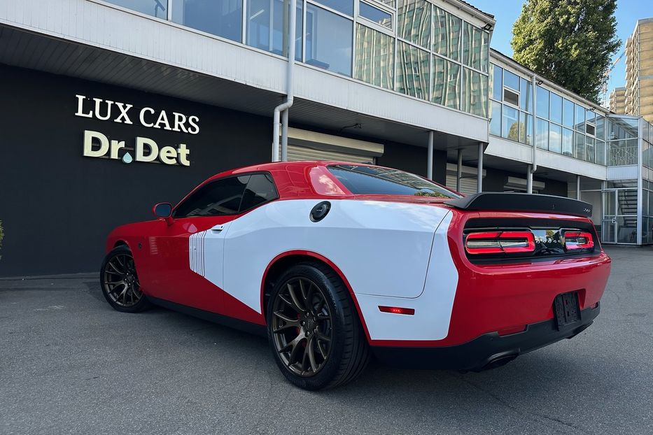Продам Dodge Challenger SRT Hellcat 2016 года в Киеве