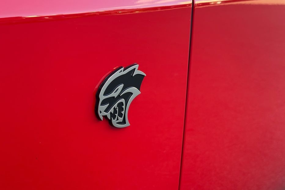 Продам Dodge Challenger SRT Hellcat 2016 года в Киеве